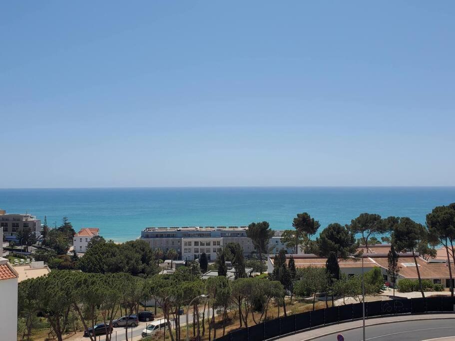 L&J Ocean View Apartment Albufeira Bagian luar foto